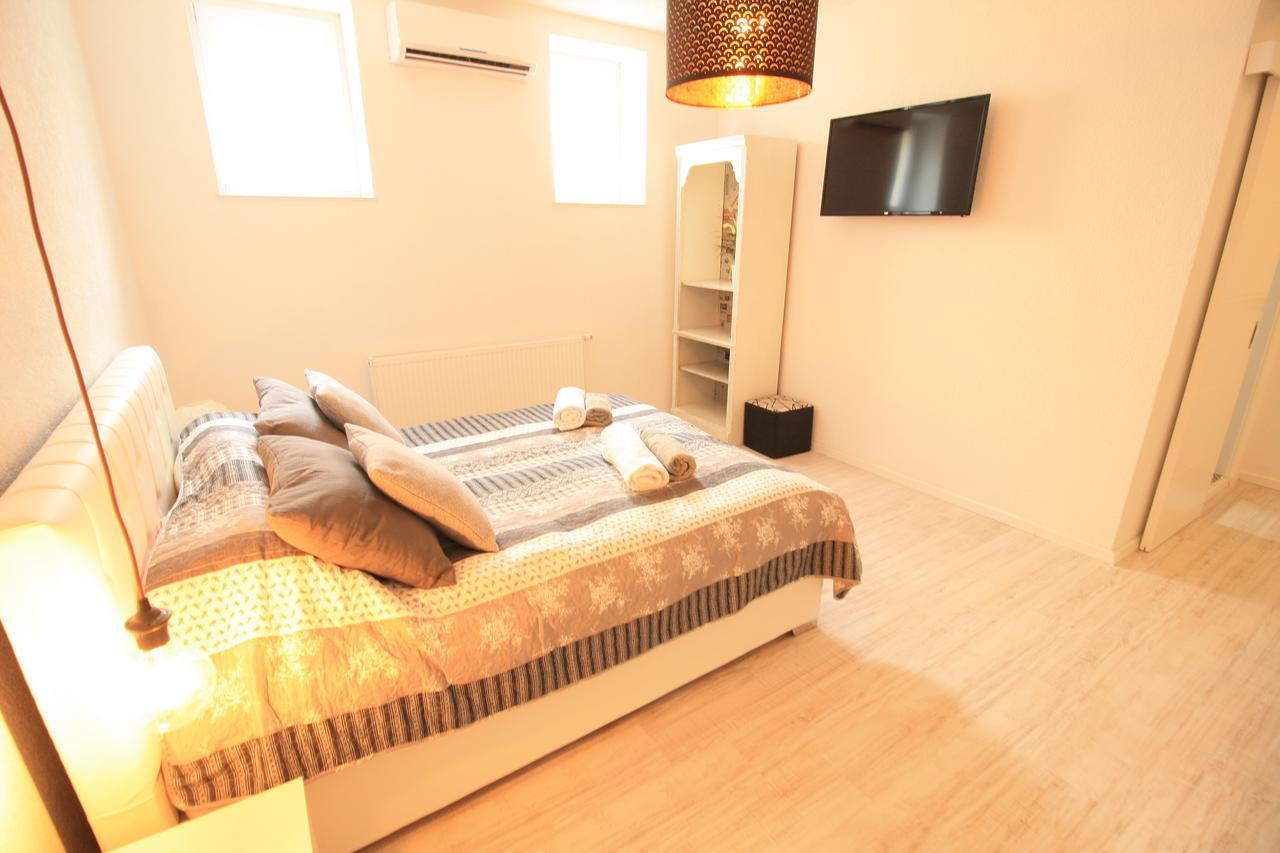 Apartment Marijin Dvor Deluxe Sarajevo Bagian luar foto