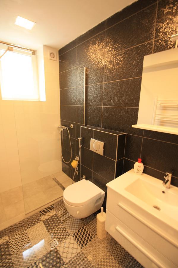 Apartment Marijin Dvor Deluxe Sarajevo Bagian luar foto