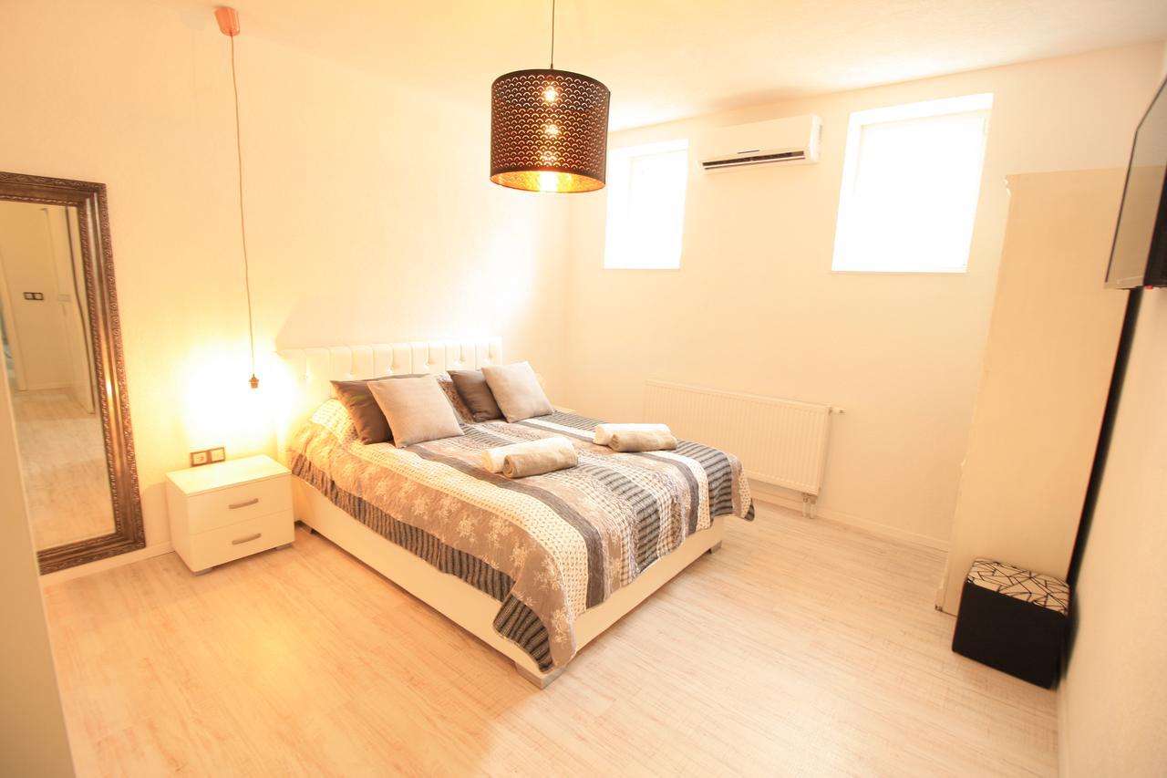 Apartment Marijin Dvor Deluxe Sarajevo Bagian luar foto
